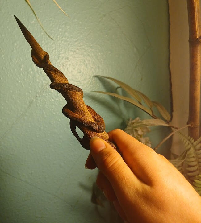 Wand 2/4 (wood carving and wood burning)